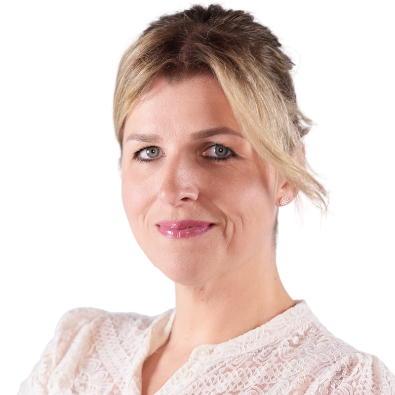  Cynthia Baumann